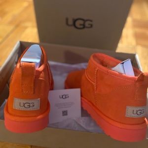 UGG Women Boots Brand NEW
